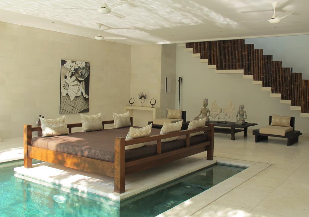 Nyaman Villas Seminyak Экстерьер фото